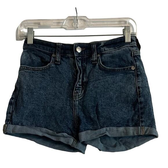 Wild Fable Woman’s Medium Wash High Waisted Cuffed Denim Short- Size 2/ 26R - Picture 4 of 11